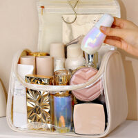 Pearl hand makeup bag can be hung